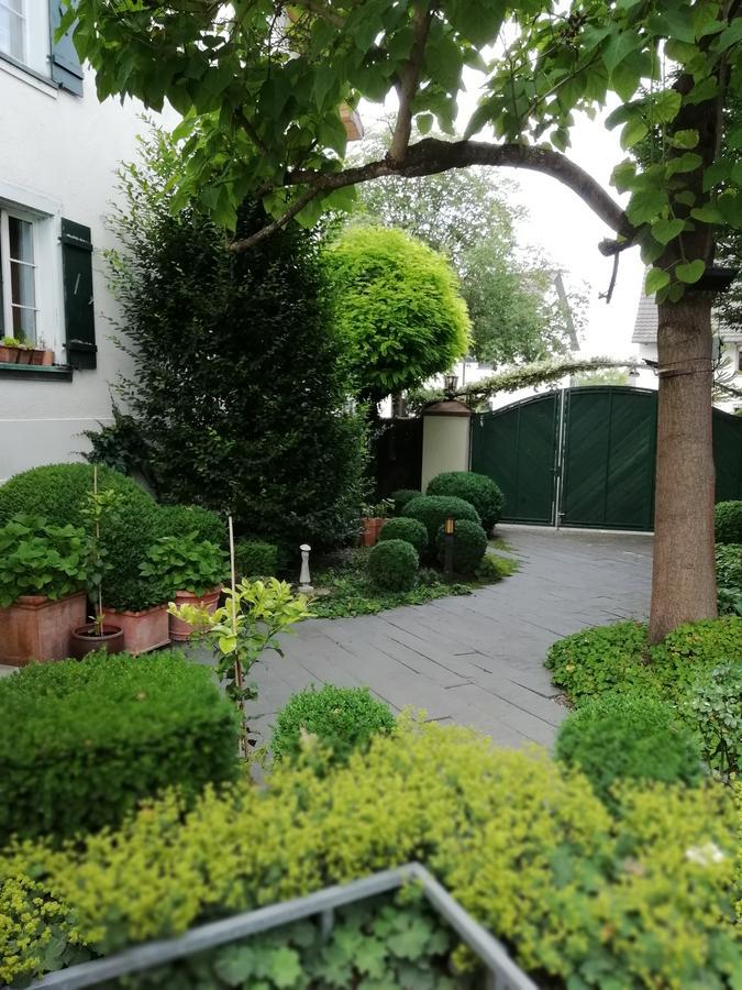Hotel Krone Ueberlingen Am Ried Singen Exterior photo